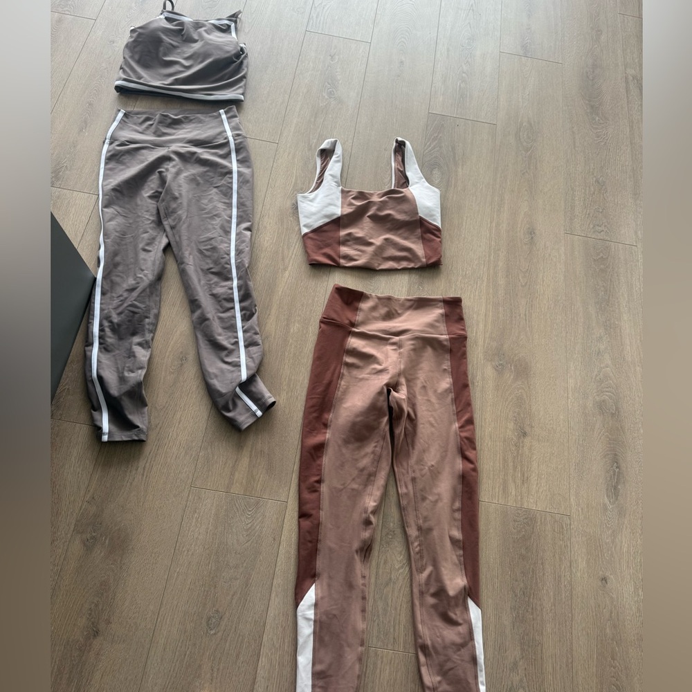 2 Abercrombie workout sets